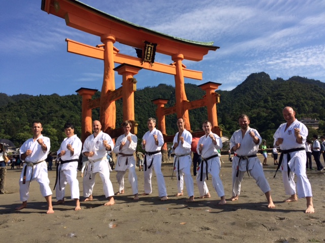 Itsukushima-jinja-Schrein, Otorii